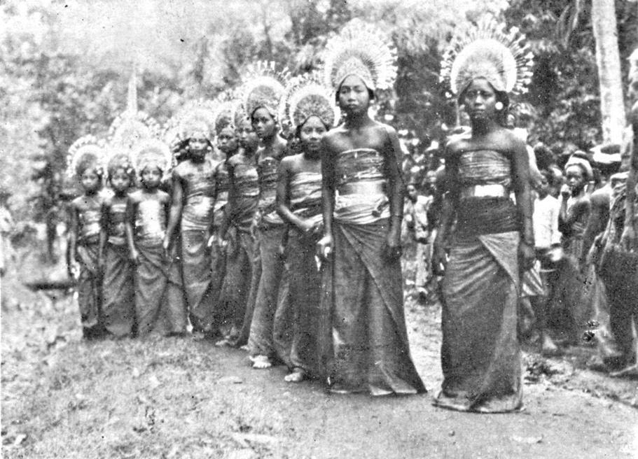 Perayaan hari besar di Bali.