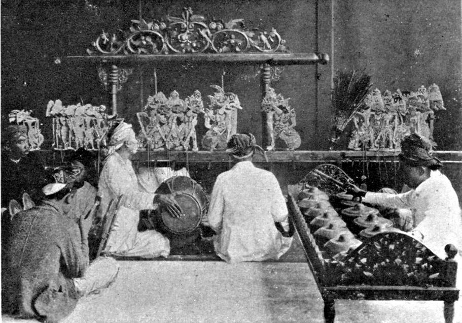  Wayang kelitik (“Wayang golek” dalam buku aslin salah.)
